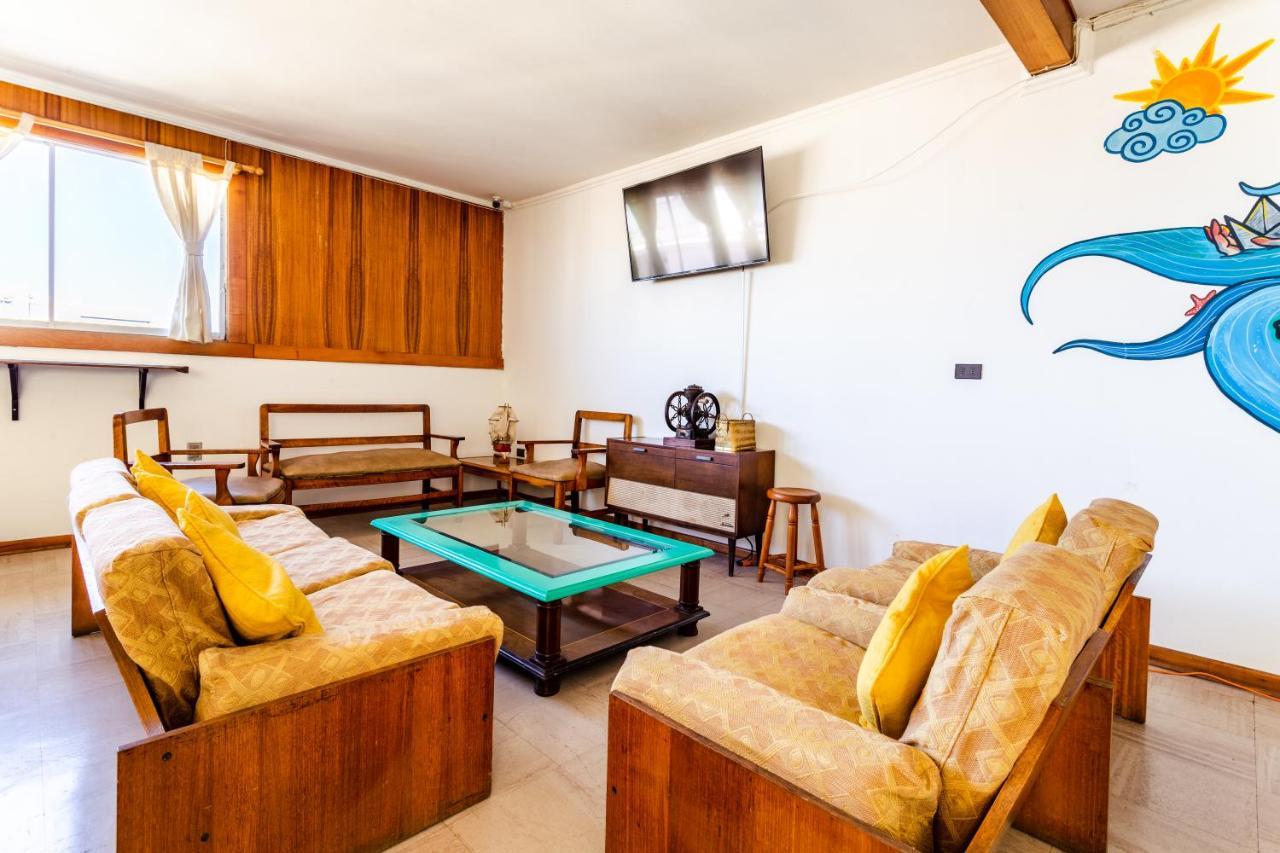 Hostel Del Puerto Кокимбо Екстериор снимка